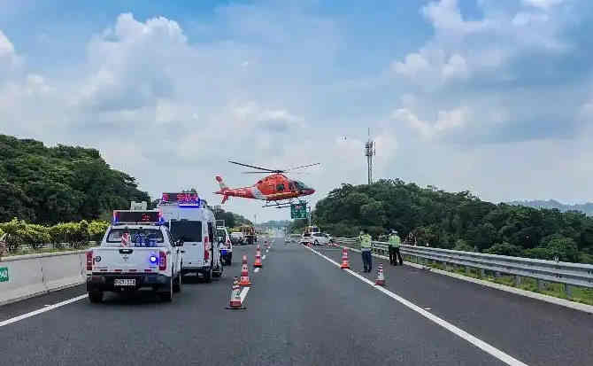 修武高速公路汽车救援案例