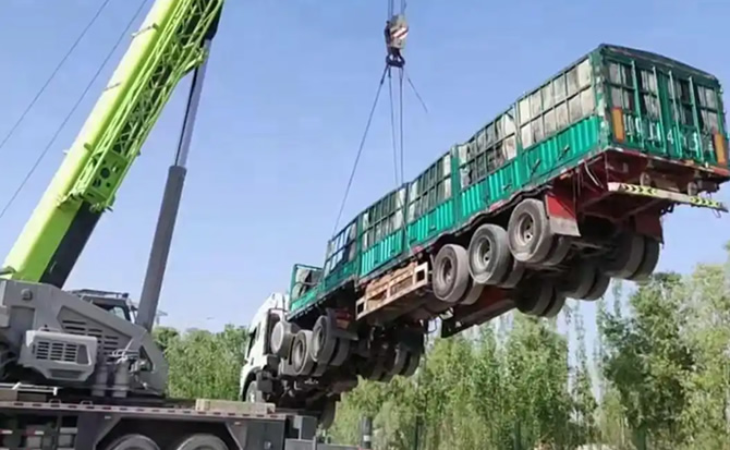 修武道路脱困救援案例